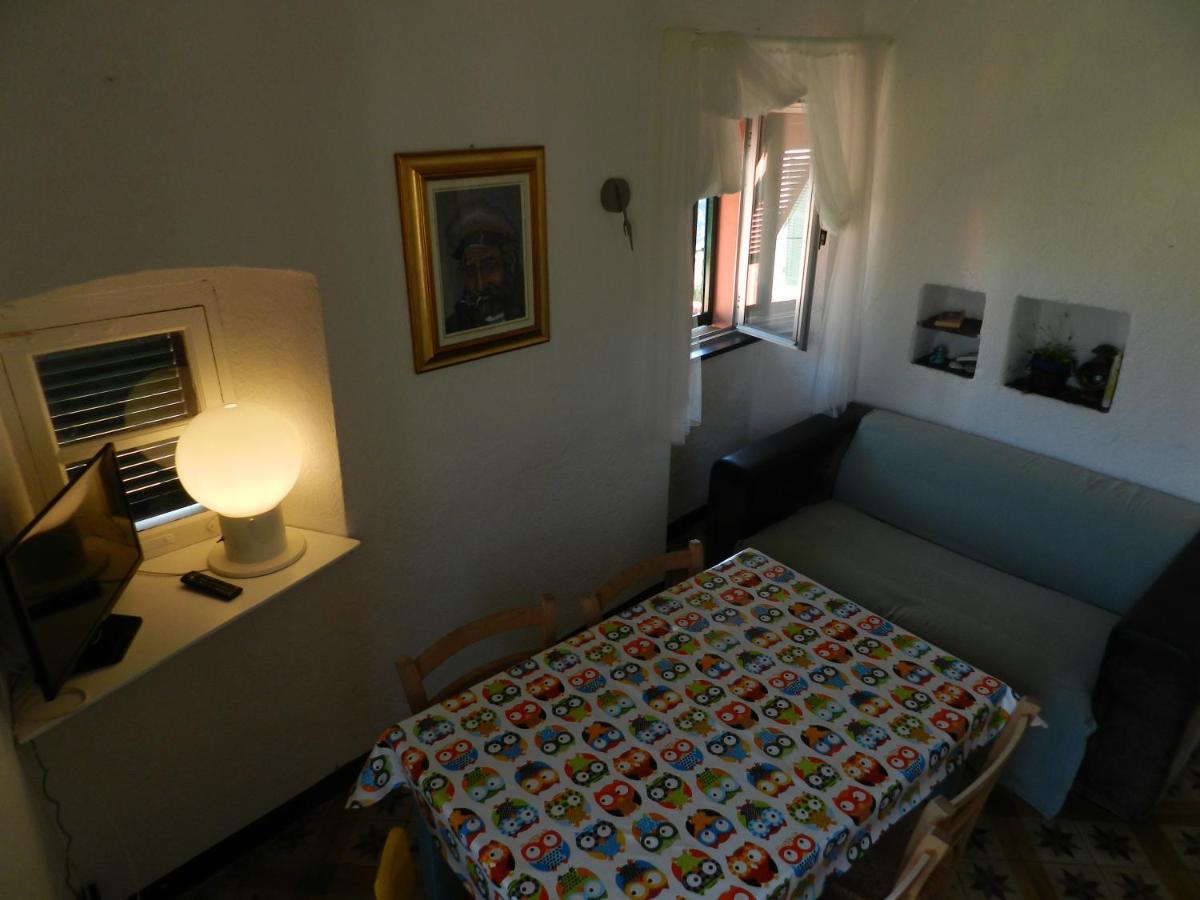 Trilocale In Dimora Tipica Leilighet Montale  Eksteriør bilde